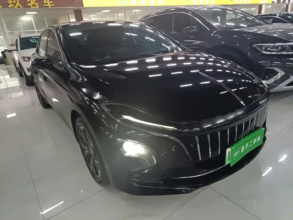 Hongqi Hongqi E-QM5 — миниатюра 4