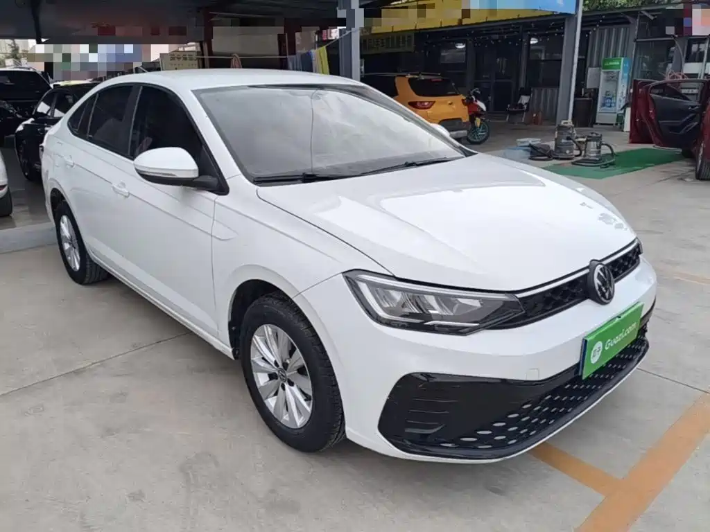 Volkswagen Lavida — миниатюра 4