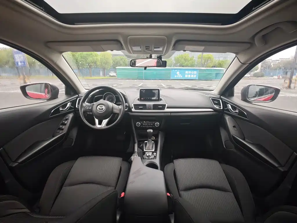 Mazda 3 Axela — миниатюра 8