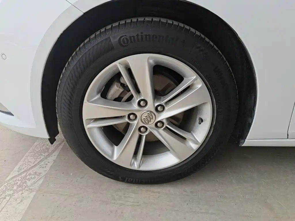 Buick Regal — миниатюра 23