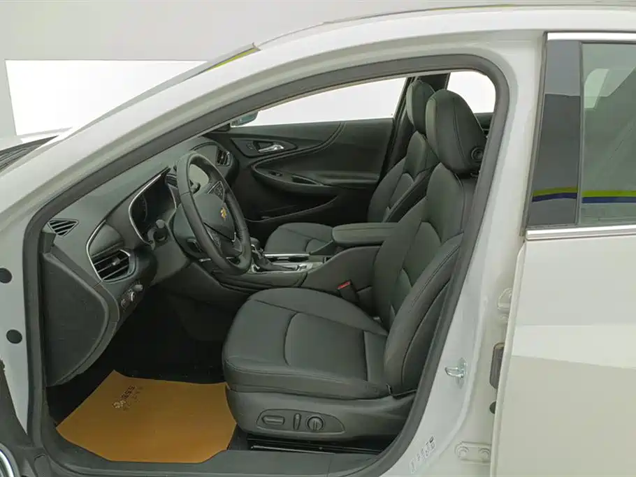 CHEVROLET MAI RUIBAO XL