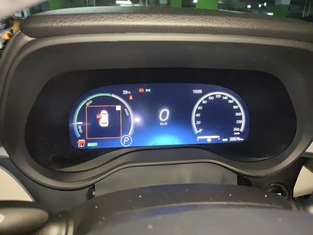 Toyota Granvia — миниатюра 7