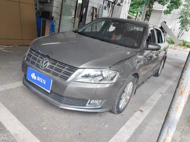 2013 Volkswagen Lavida