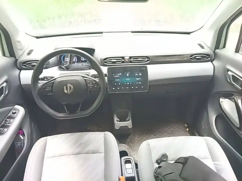 Leapmotor Leapmotor T03 — миниатюра 10