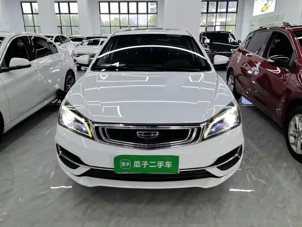 Geely Emgrand — миниатюра 3