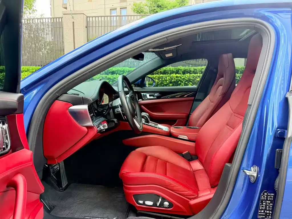 Porsche Panamera — миниатюра 8