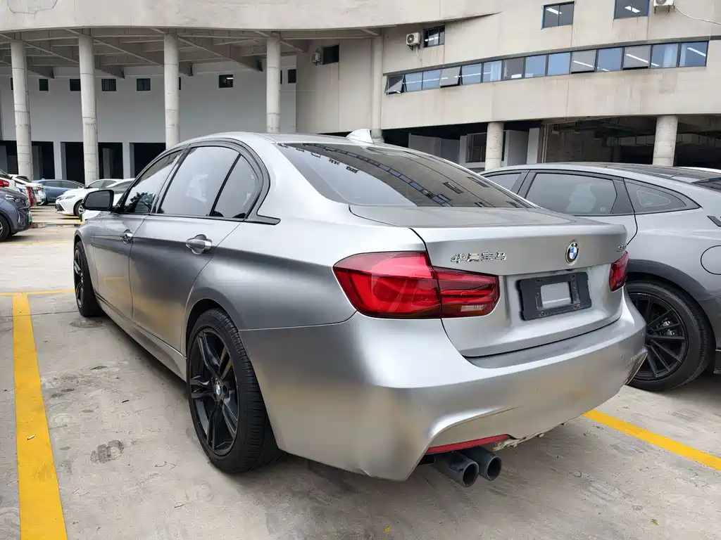 BMW 3 Series — миниатюра 12