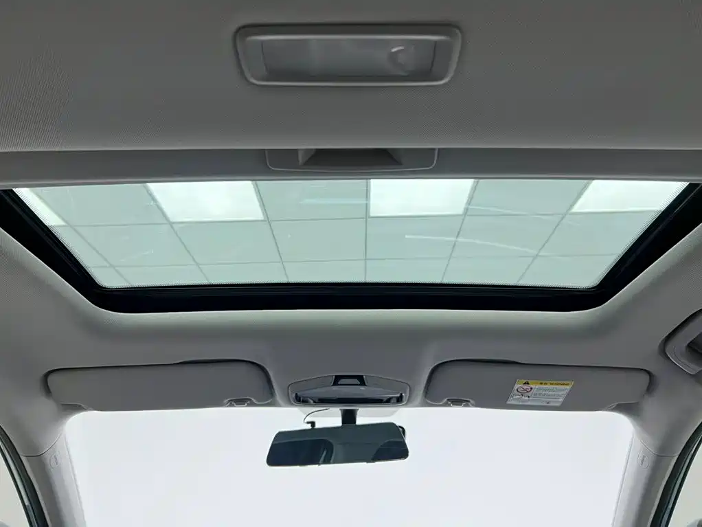 Geely Emgrand — миниатюра 15