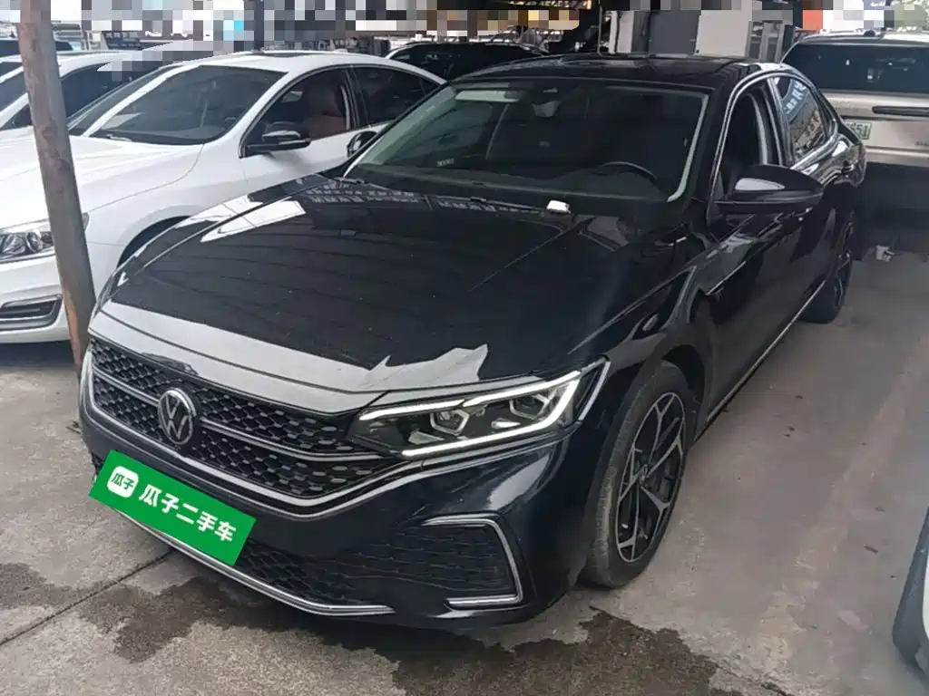 Volkswagen Passat 2023 Facelift 330TSI Starry Luxury Edition