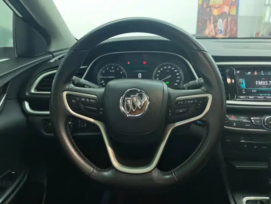 Buick Excelle — миниатюра 15