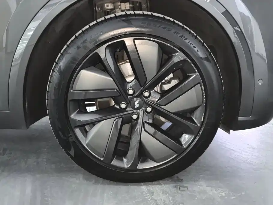 Li Auto Li L9 — миниатюра 6