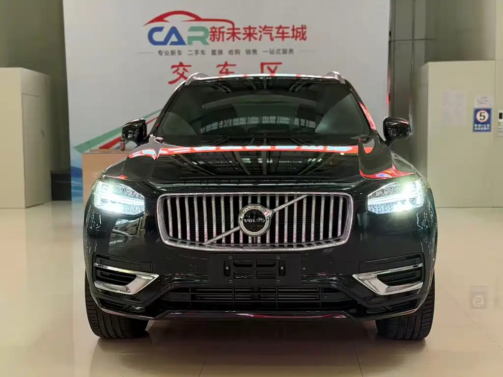 Volvo XC90 PHEV — миниатюра 2