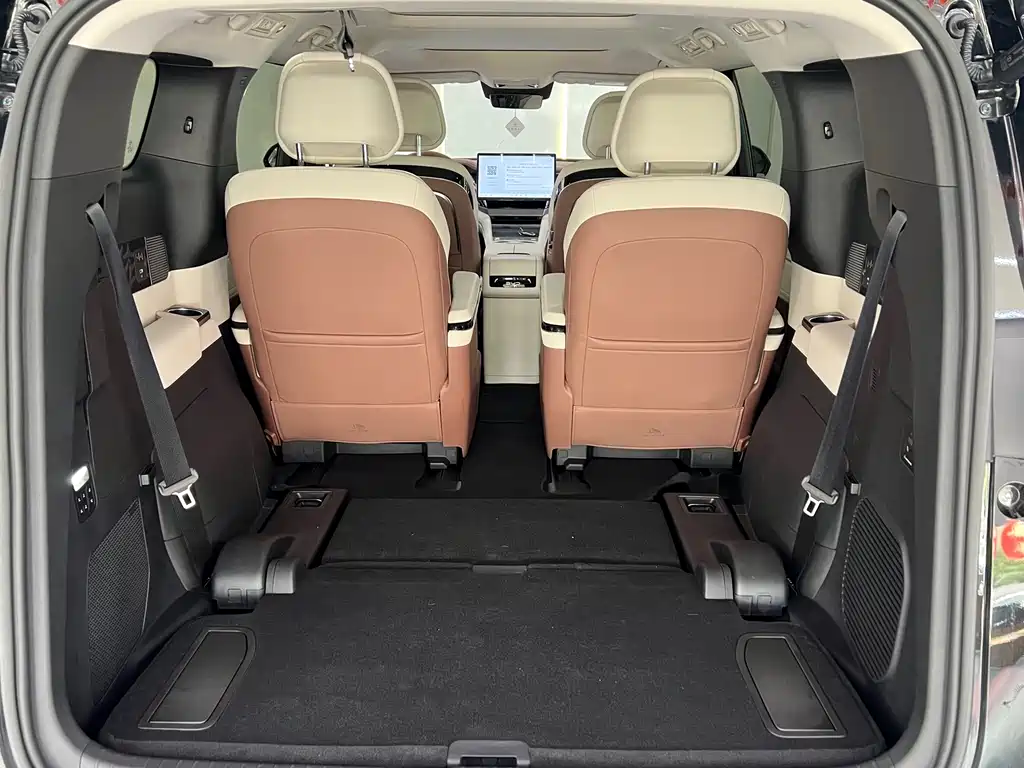 BYD Xia 2025 DM-i 1.5T 180km