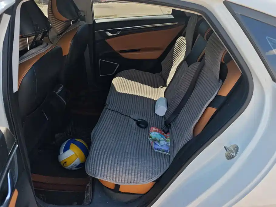 Geely Emgrand GL — миниатюра 11