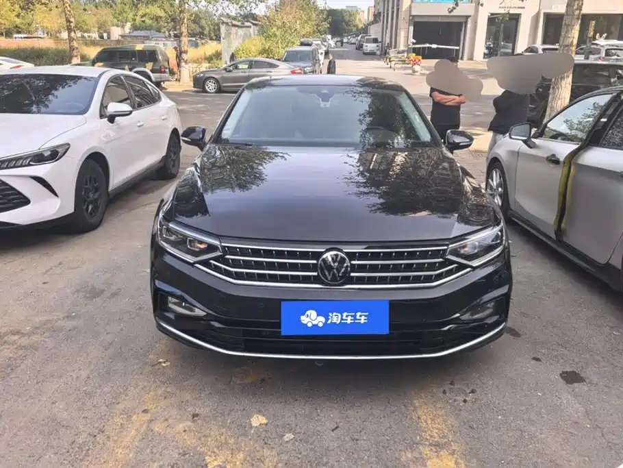Volkswagen Magotan — миниатюра 2