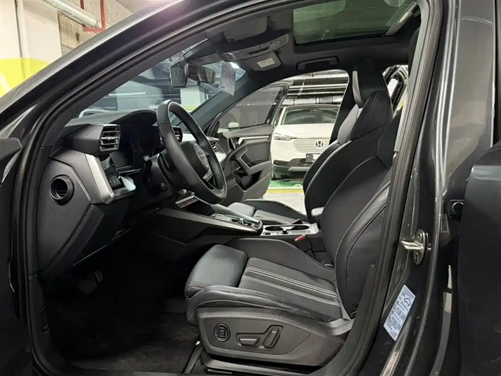 Audi A3 2023 A3L Limousine 35 TFSI Fashion Sport