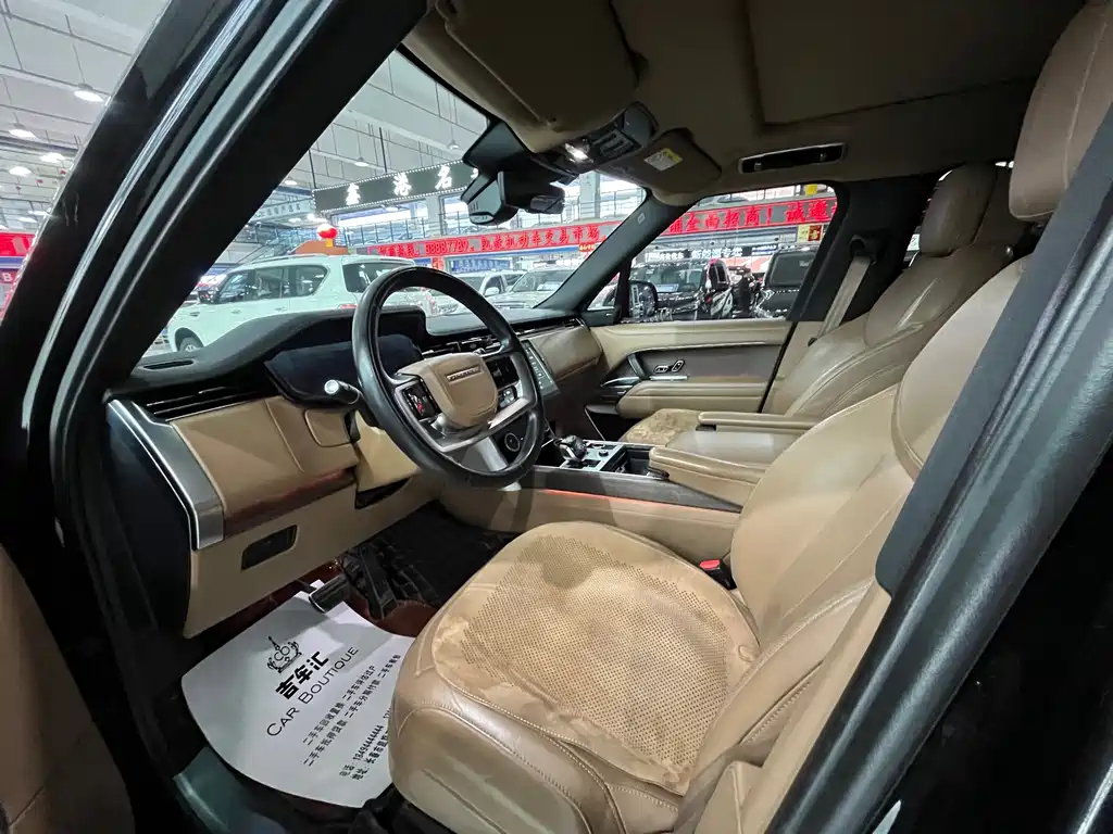 Land Rover Range Rover — миниатюра 4