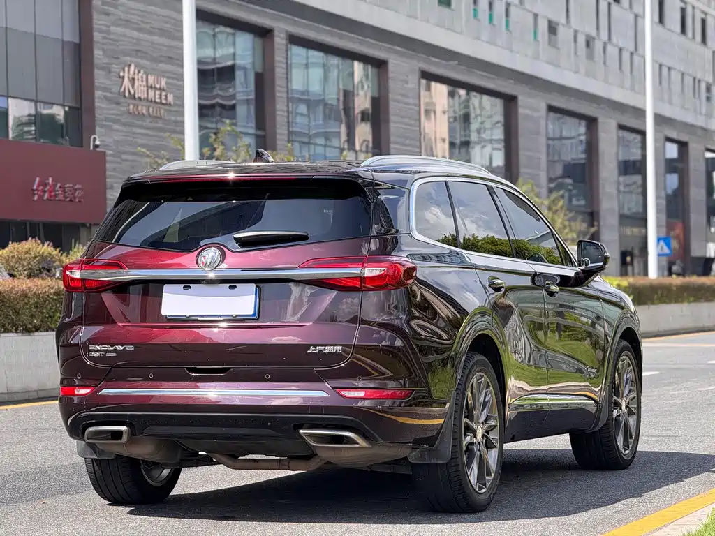 Buick Enclave — миниатюра 5
