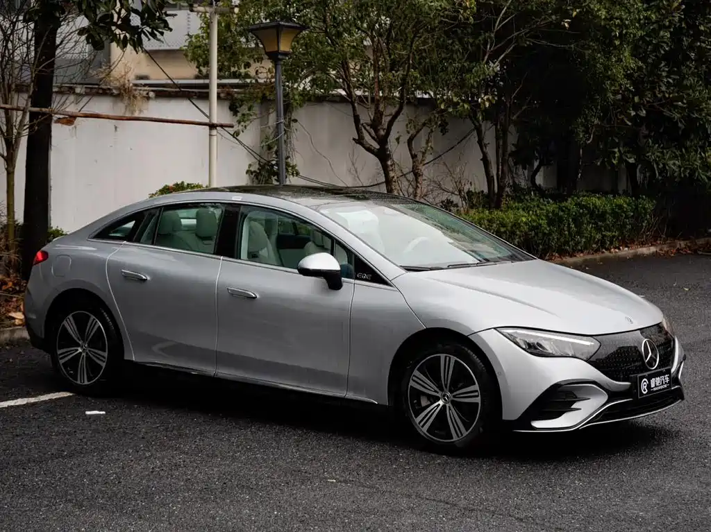 Mercedes-Benz EQE 2025 500 4MATIC