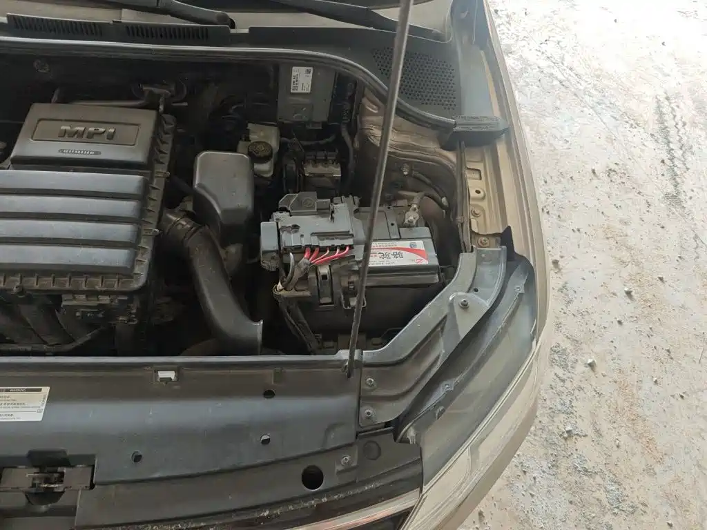 Volkswagen Jetta — миниатюра 21