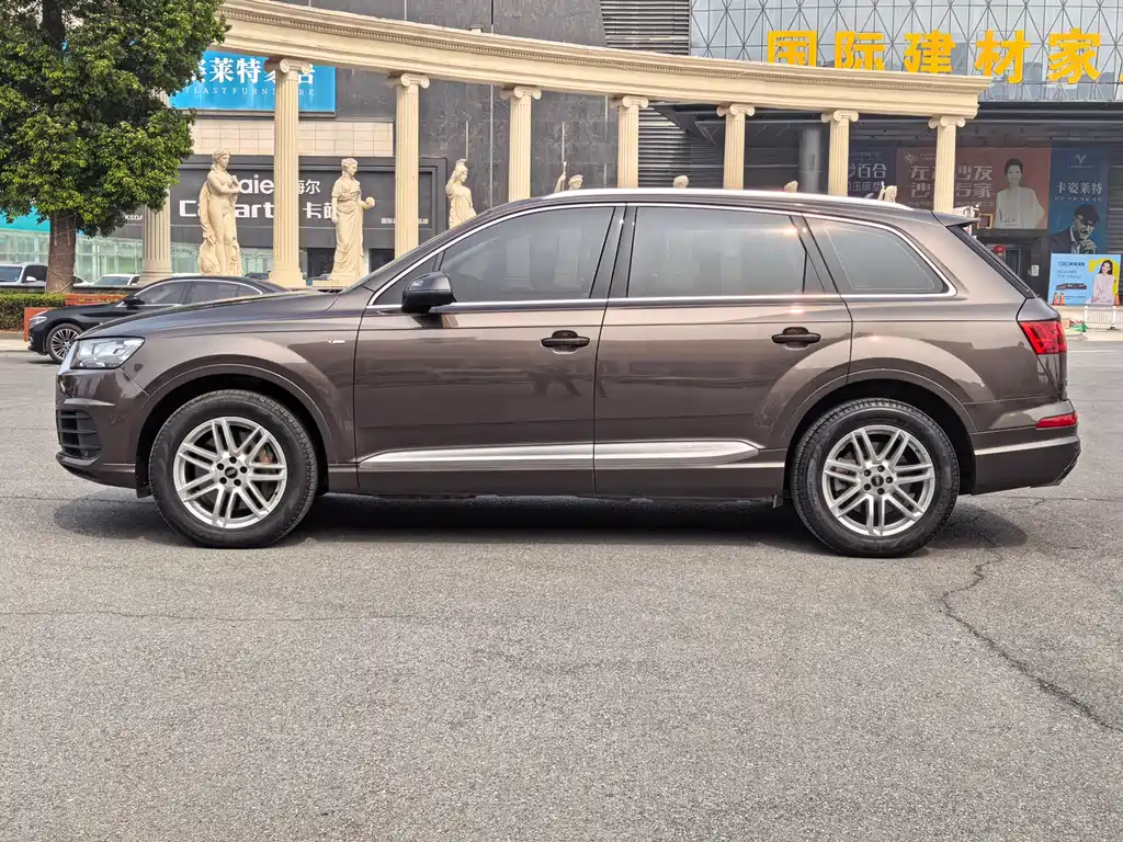 Audi Q7 2018 40 TFSI Comfort