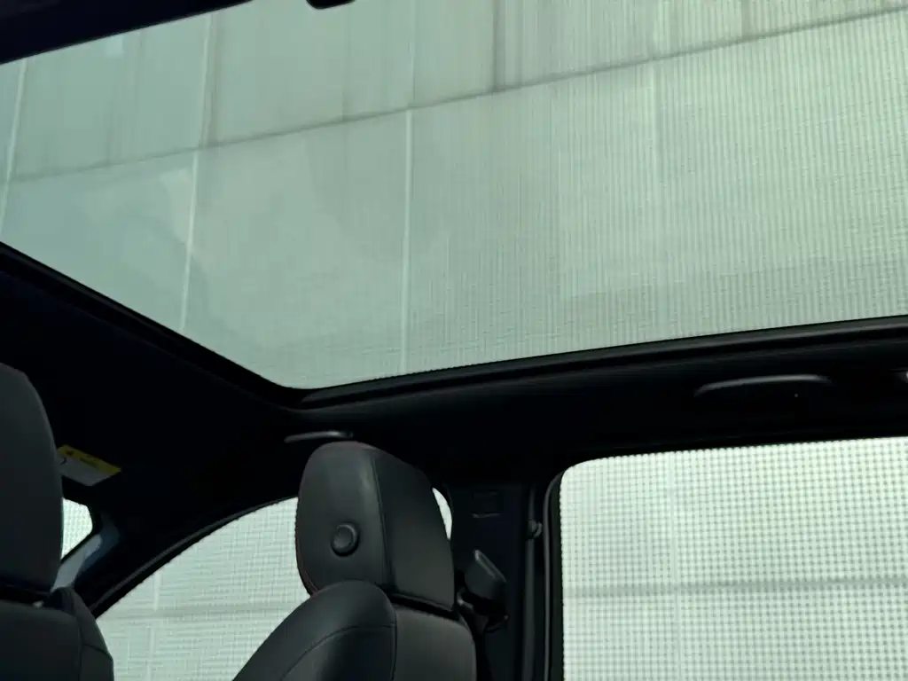 LAND ROVER DISCOVER SPORTS