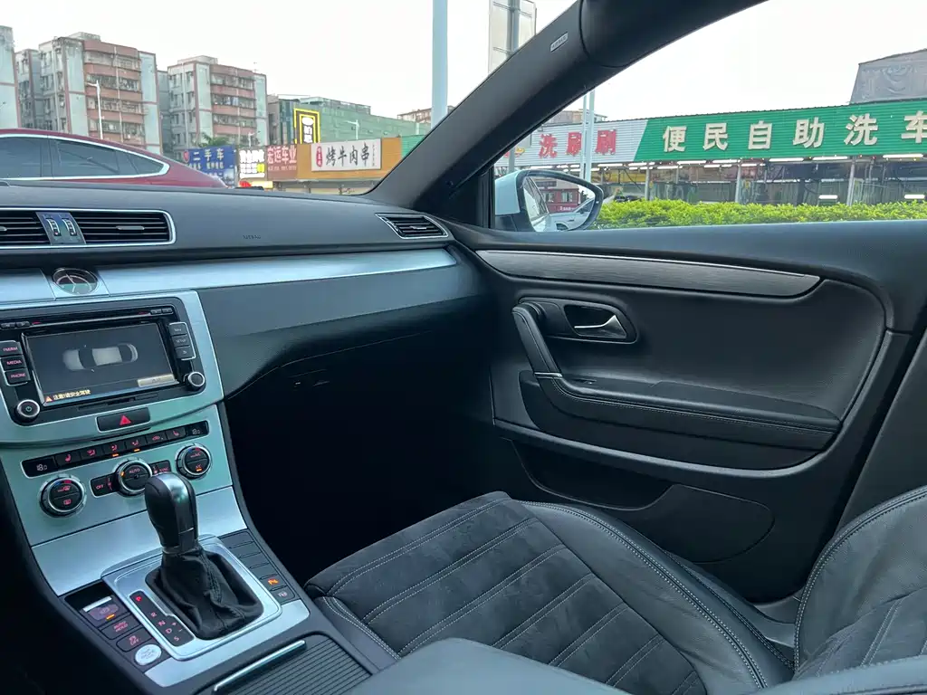 Volkswagen CC — миниатюра 26