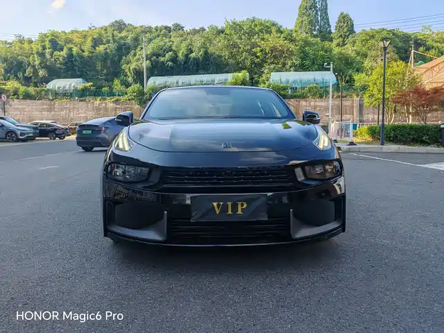 2022 Lynk & Co 03