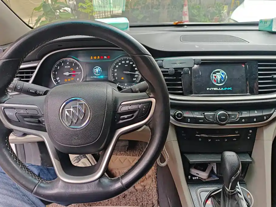 Buick Excelle — миниатюра 12
