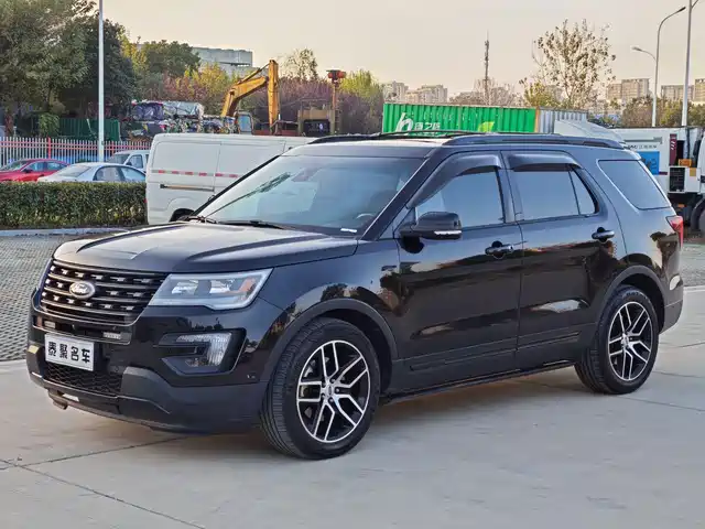 ford explorer