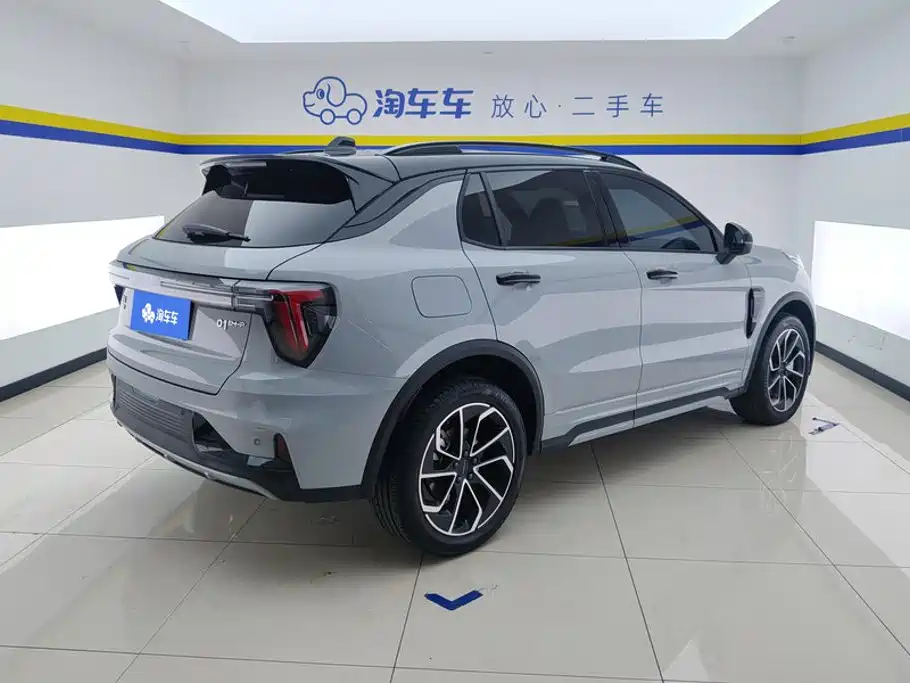 Lynk & Co 01 EM-P — миниатюра 3