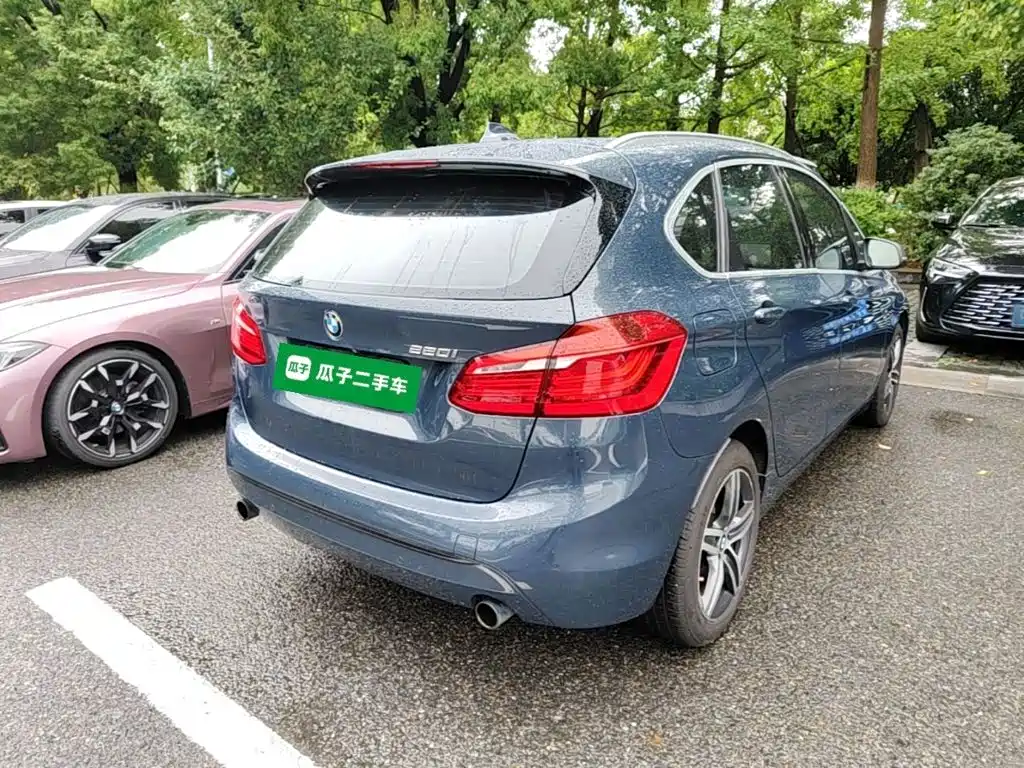 BMW 2 Series Active Tourer (Import) — миниатюра 7