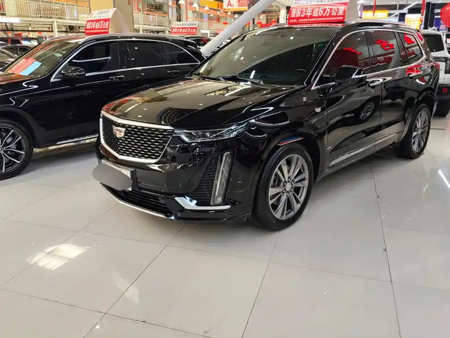 Cadillac XT6