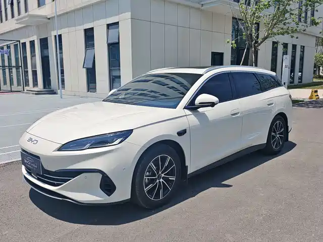 2025 BYD Seal