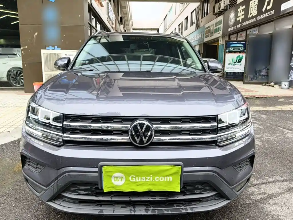 Volkswagen Tharu — миниатюра 3