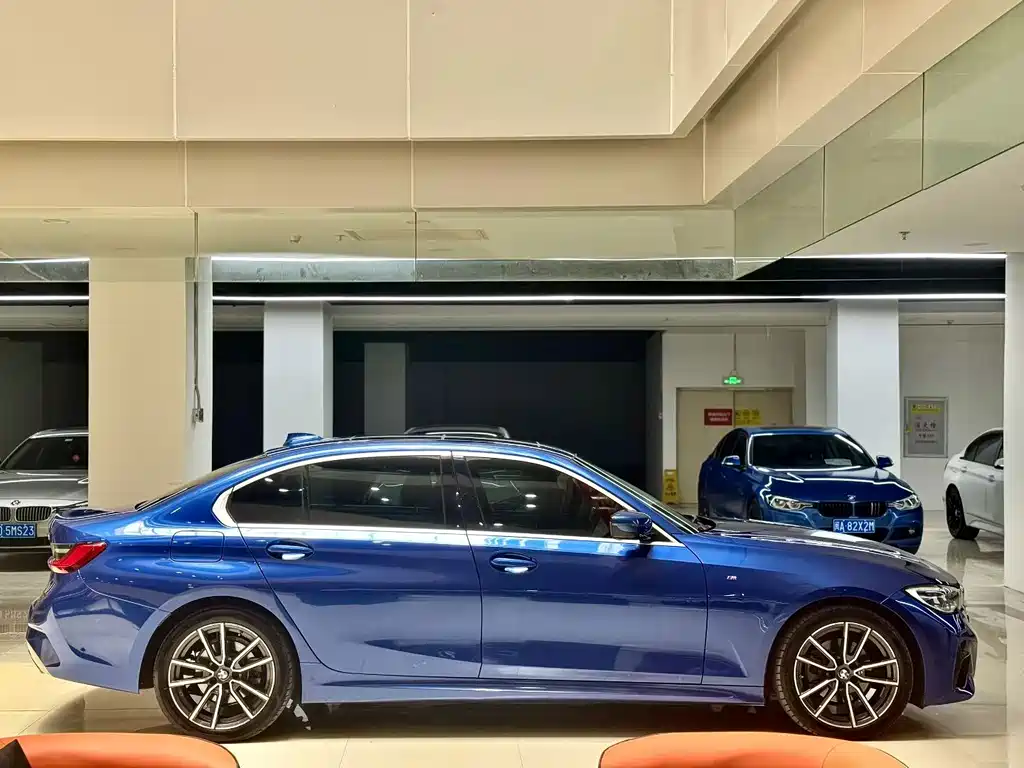 BMW 3 Series — миниатюра 3