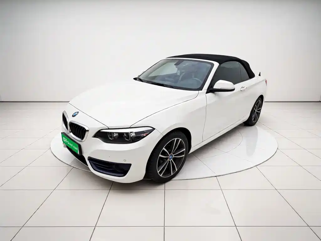 BMW 2 Series 2018 220i Convertible Coupe Sport Design Package