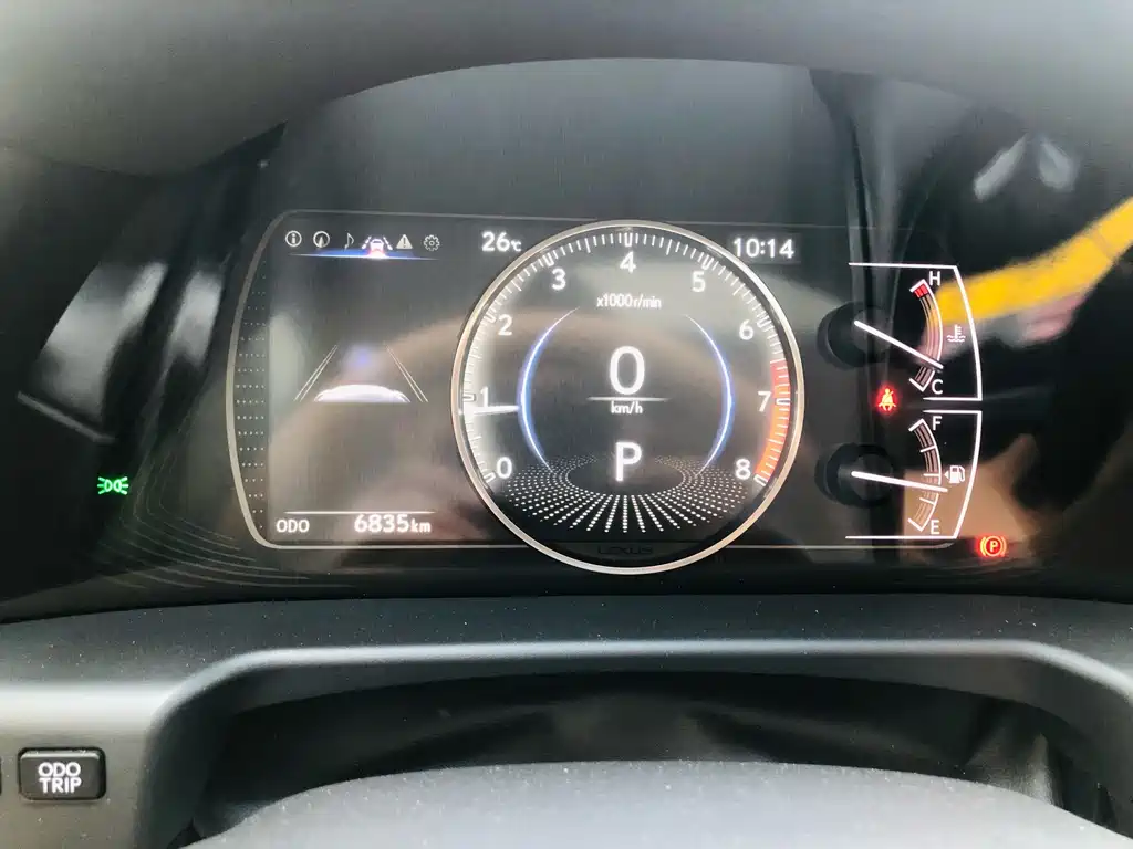 Lexus ES — миниатюра 10