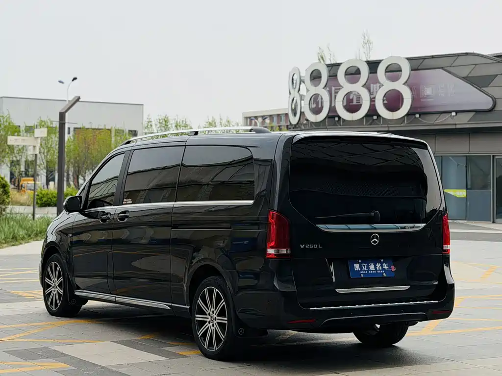 Mercedes-Benz V-Class V 2021 V 260 L Luxury