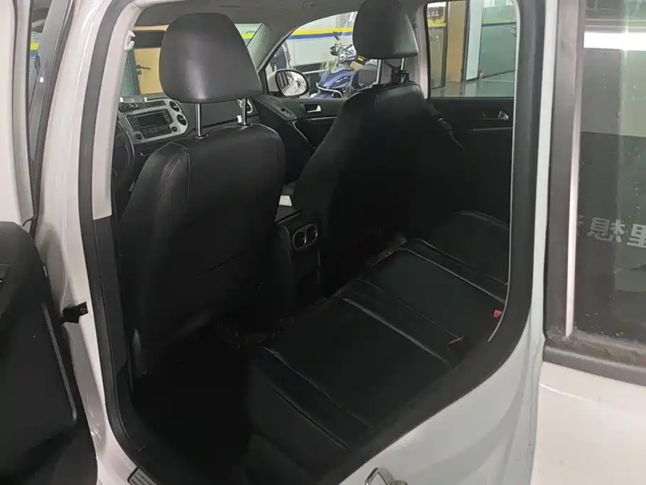 Volkswagen Tiguan — миниатюра 11