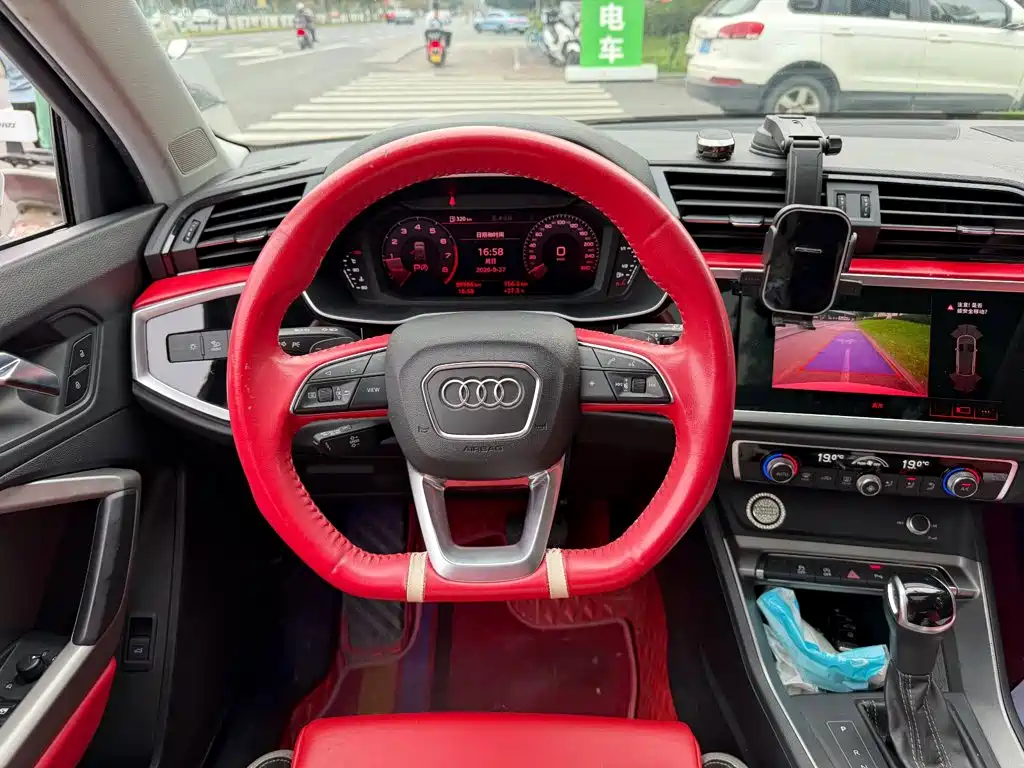 Audi Q3 — миниатюра 14