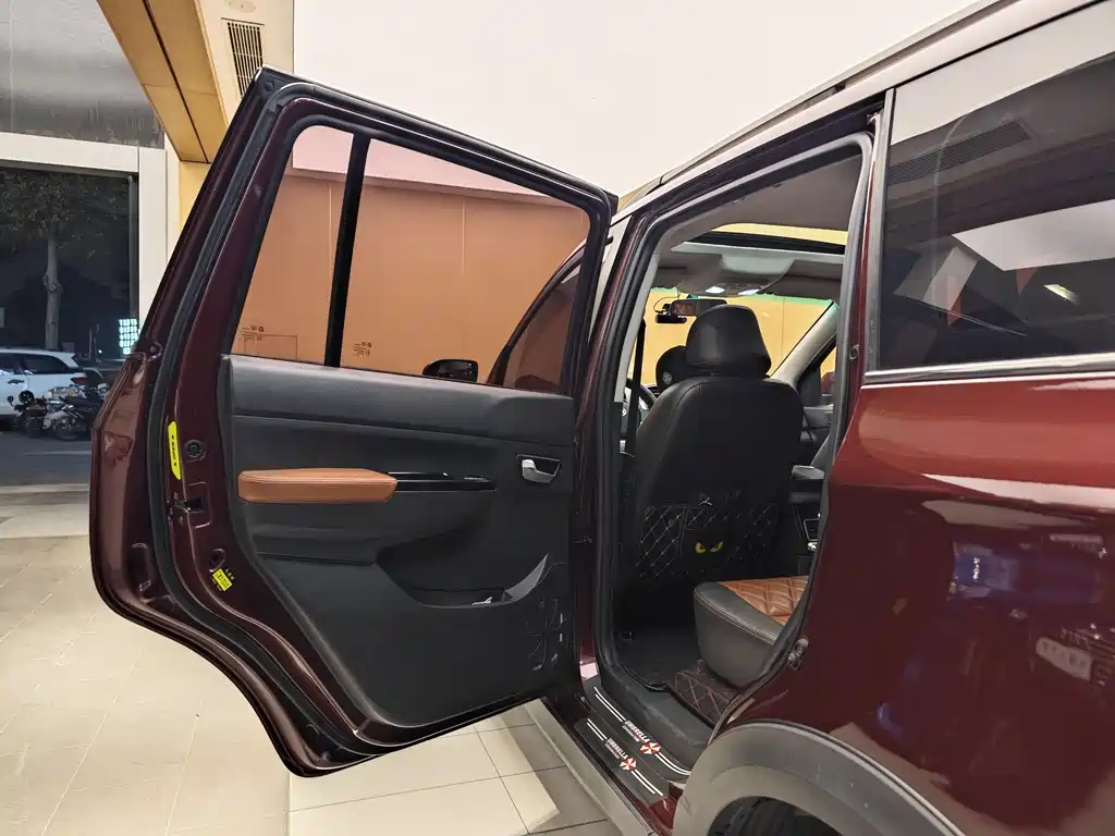 SWM SWAY MOTORS SWM X3