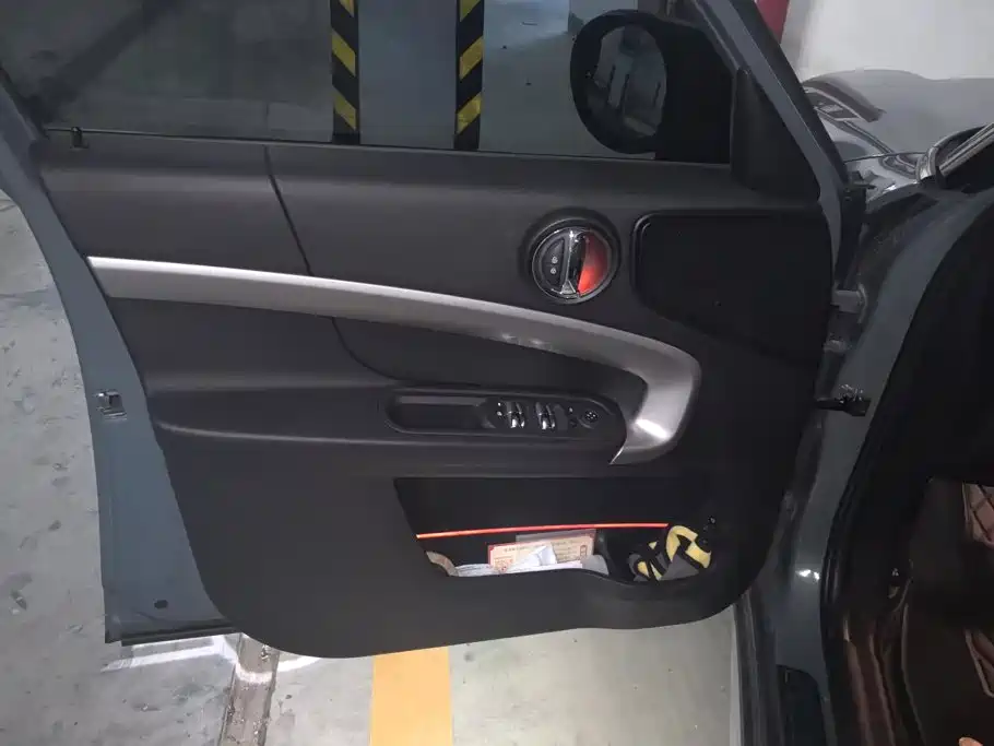 MINI Mini Countryman — миниатюра 7