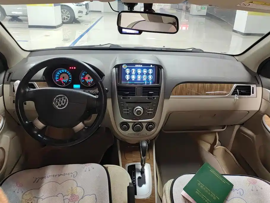 Buick Excelle — миниатюра 12
