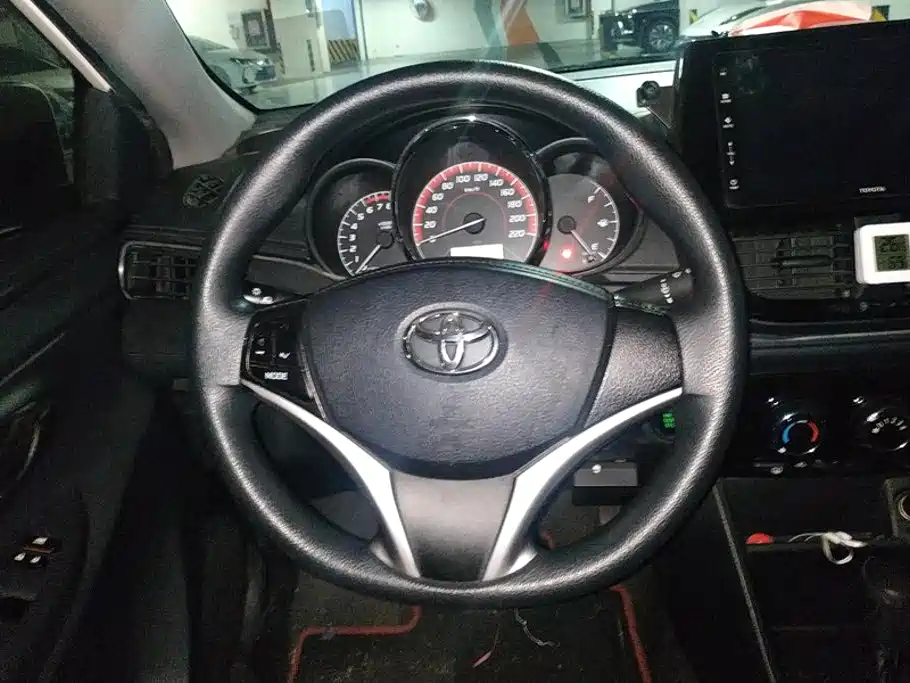 Toyota Vios — миниатюра 15