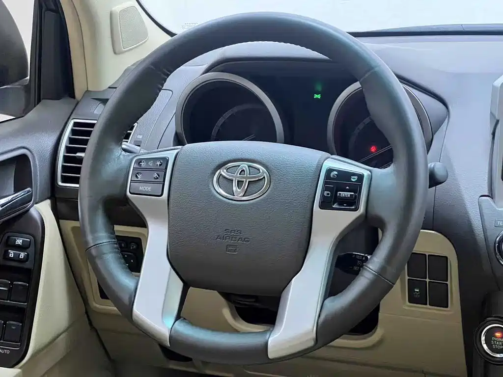 Toyota Prado — миниатюра 5