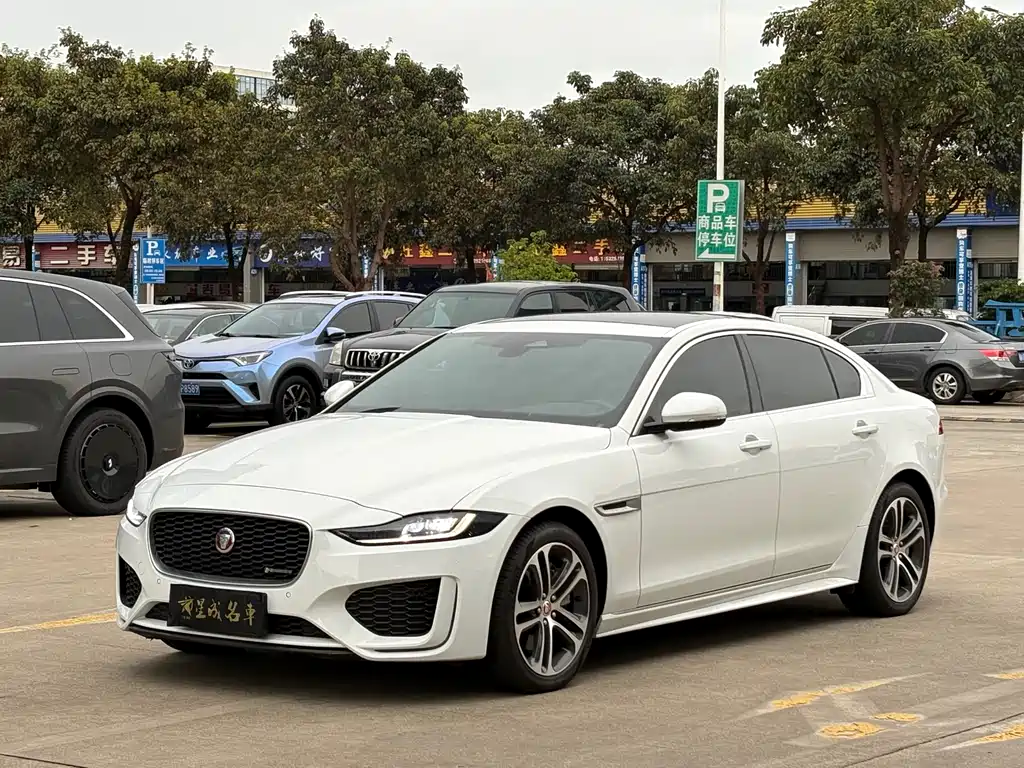 Купить Jaguar XEL
