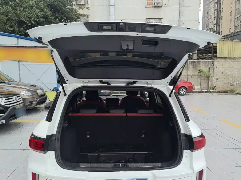 Geely Icon — миниатюра 19