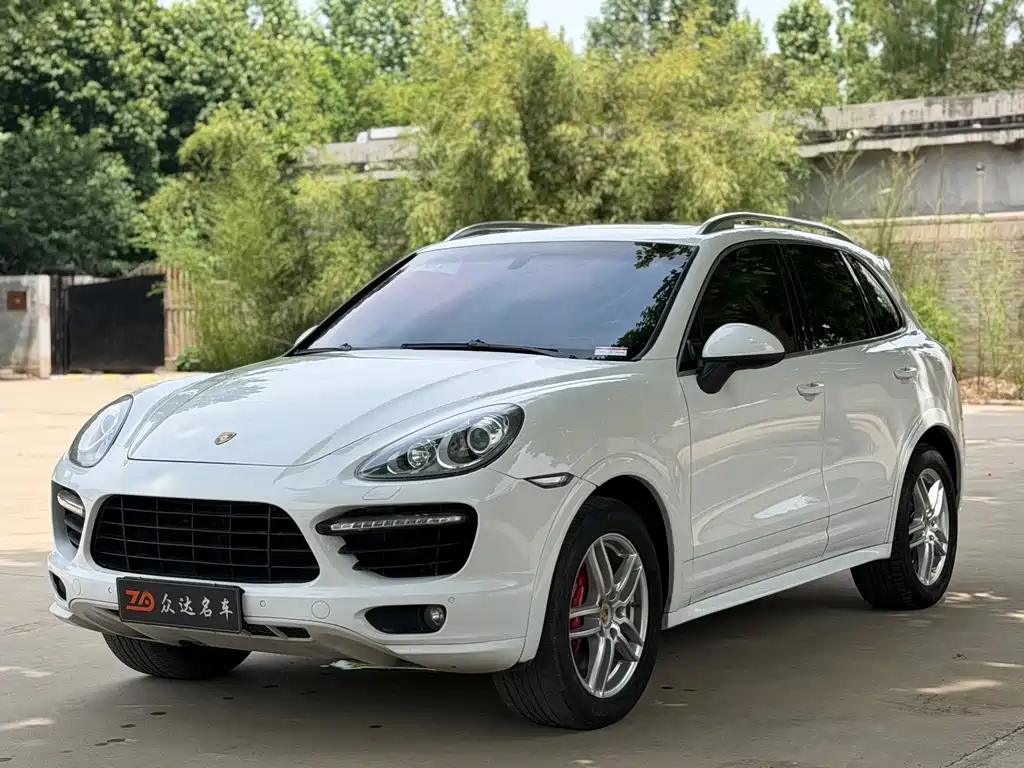 Купить Porsche Cayenne