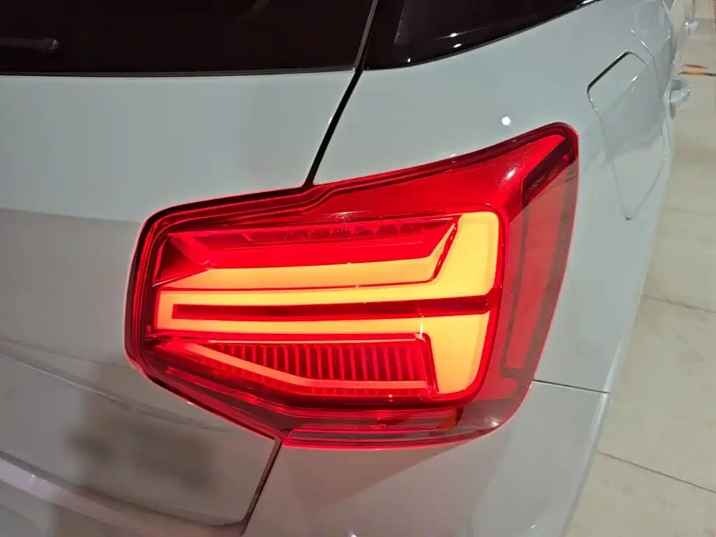 Audi Q2L — миниатюра 8